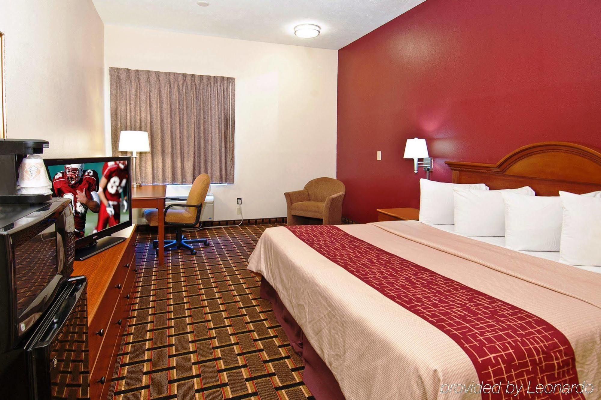 Rodeway Inn Brandon Zewnętrze zdjęcie