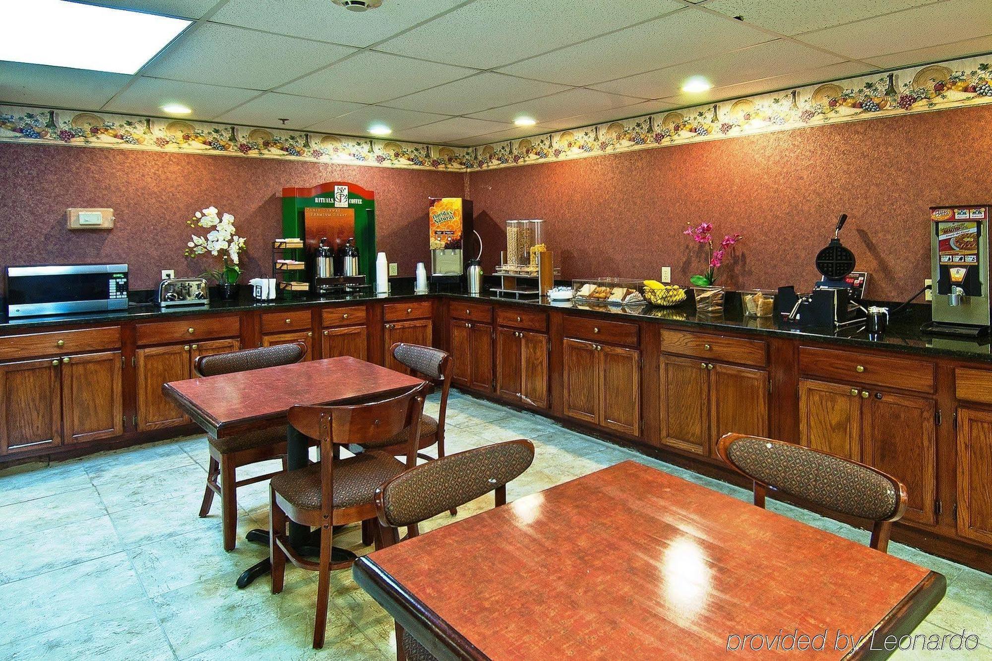 Rodeway Inn Brandon Zewnętrze zdjęcie